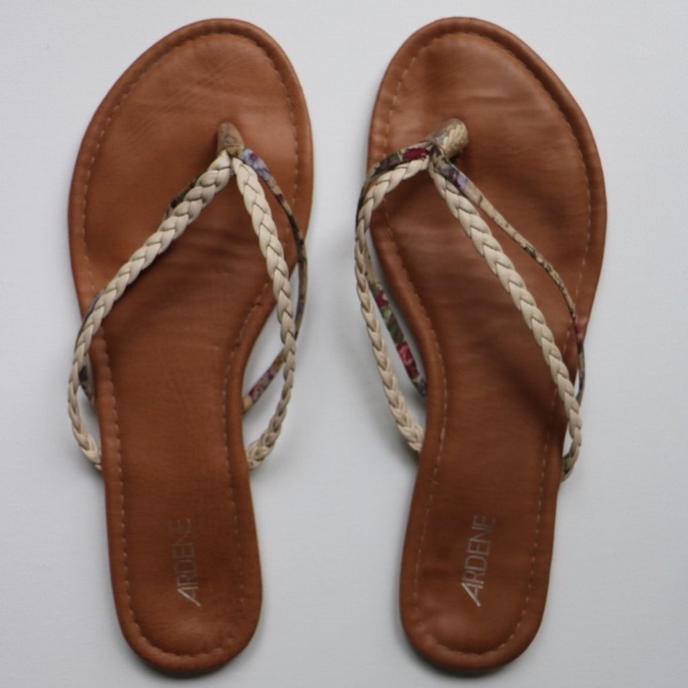 Summer sandals